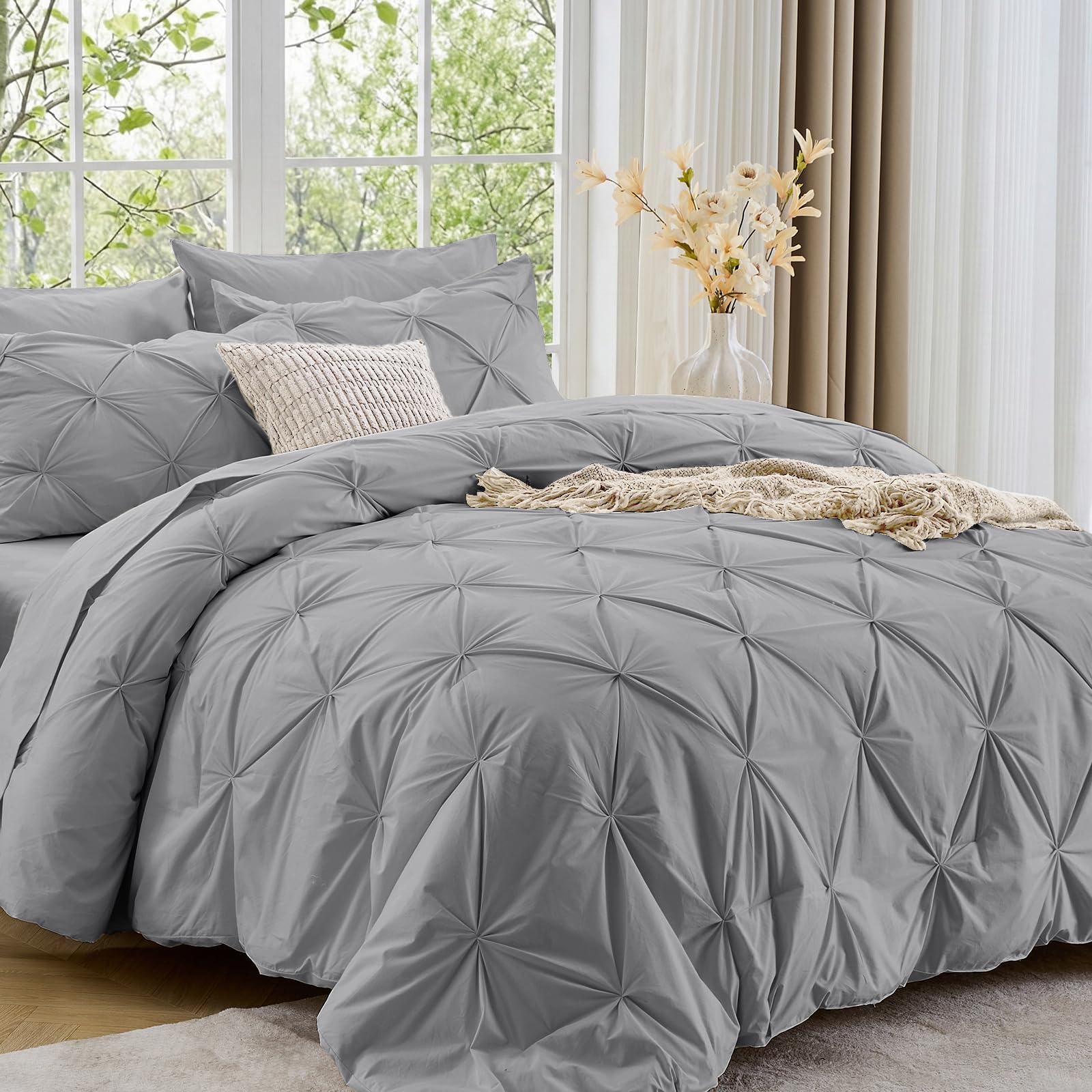 Sasttie Twin XL Comforter Set, 5-Piece Bed in a Bag, Pintuck Bedding Sets for All Season, Includes Comforter, Flat Sheet, Fitted Sheet, Pillowcase and Pillowsham, Beige