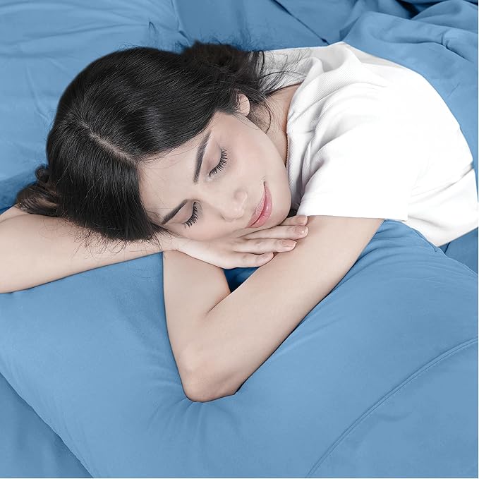 Utopia Bedding Twin Sheet Set – 3 Piece Bed Sheets for Twin Size Bed, Soft and Breathable Microfiber, Includes 1 Fitted Sheet, 1 Flat Sheet and 1 Pillowcase (Dutch Blue)