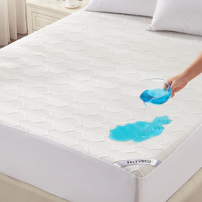 King Size Waterproof Mattress Protector, 40% Rayon Derived from Bamboo Cooling Mattress Pad Cover, 3D Air Fabric Breathable Mattress Pad Fitted with Deep Pocket 6"- 15" Machine Washable