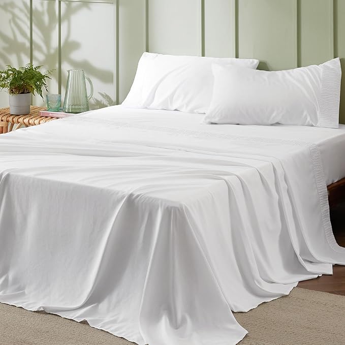 Bedsure King Size Sheets Set - 4 Pieces Soft King Sheets - Breathable & Cooling - Hotel Luxury - Easy Care Polyester Microfiber Bedding for Women, Men, White