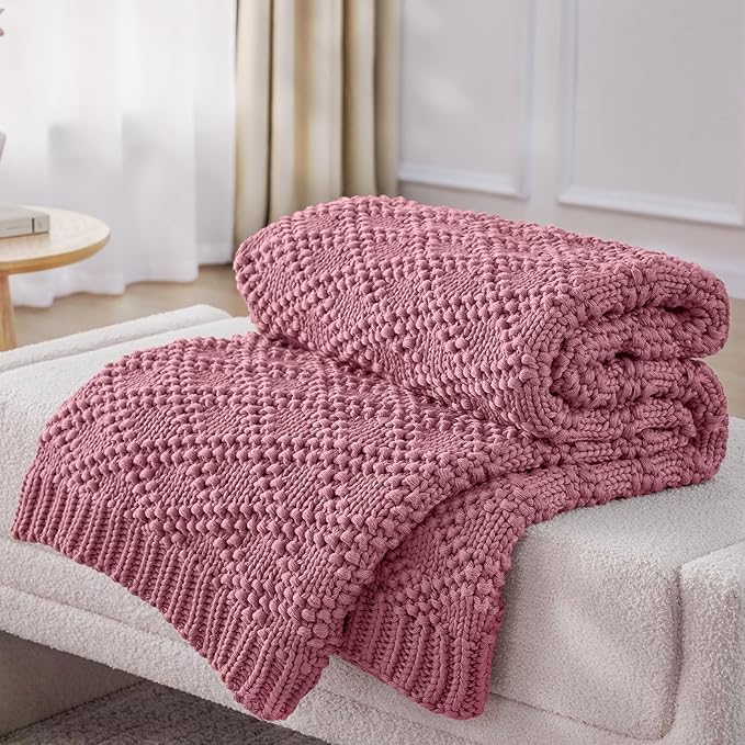 Knitted Weighted Blanket for Adult, Chunky Knit Weighted Throw for Sleep 50"*60" 7lbs, Cooling Breathable Heavy Blanket for Hot Sleepers, Machine Washable Blanket for Room Decor(Pink)