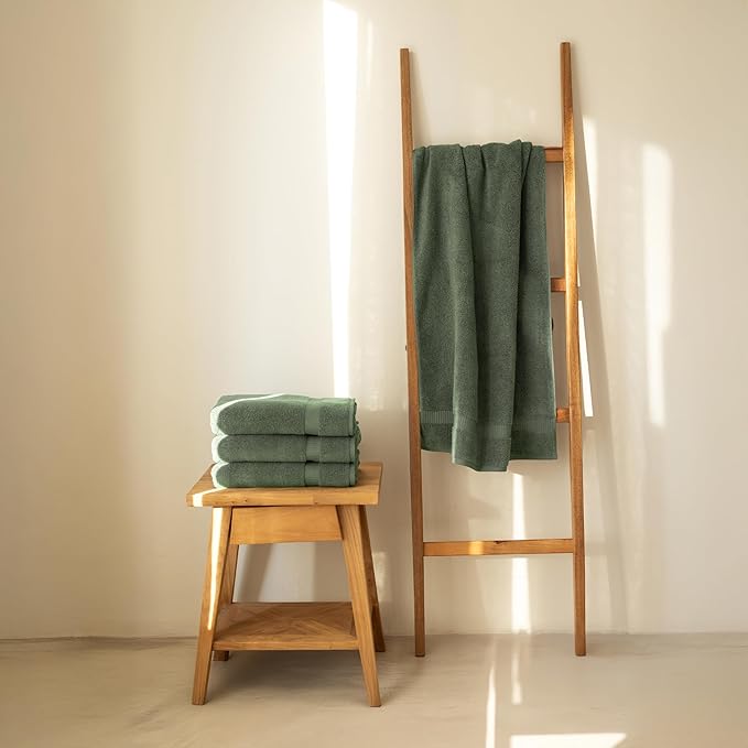 SALBAKOS 100% Turkish Cotton Bath Towel Set of 4 27x54 inch | Heirloom Quality | Hotel & Spa Collection | Ultra Soft, Super Absorbent, Long Lasting Bath Towels | Made in Turkey (Green, 4 Bath Towels)