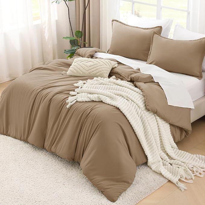 Litanika Comforter Set, Lightweight Solid Bedding Comforter Set, Fluffy Down Alternative Bed Set, Amber Brown, Queen