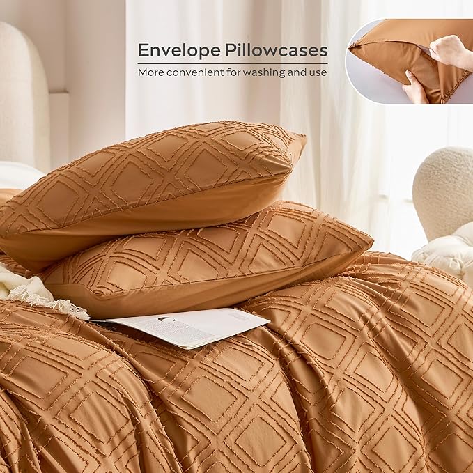 JELLYMONI Duvet Cover King Size Rust - 3PCS Boho Duvet Cover Set Plaid Polyester Tufted Bohemian Jacquard Knit Textured Comforter Cover 104×90in Rhombic Geometric Pattern Zipper Corner Tie