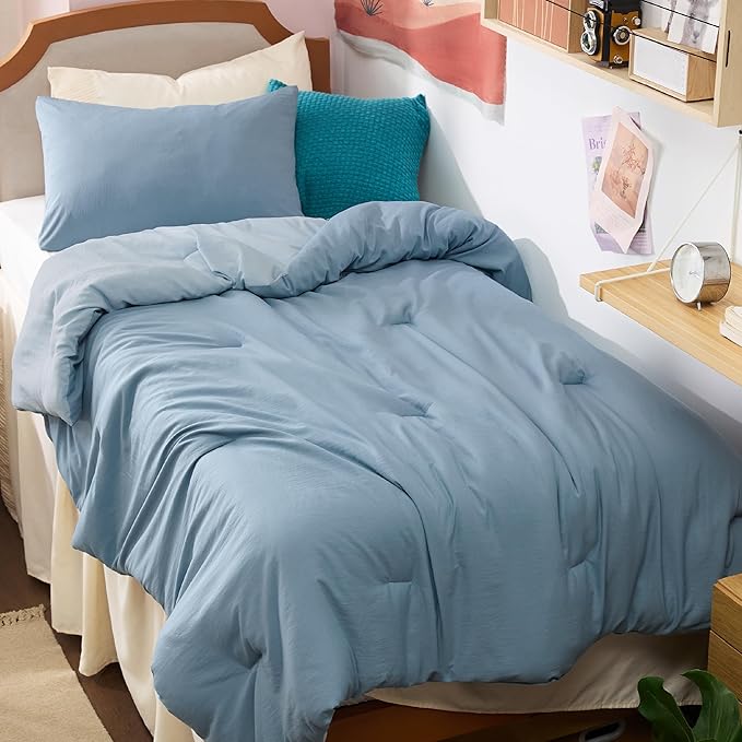Bedsure Twin Size Comforter Set, Reversible Blue Soft Prewashed Bedding for All Seasons, 2 Pieces Warm Down Alternative Bed Set, 1 Lightweight Comforter (68"x88") and 1 Pillowcase