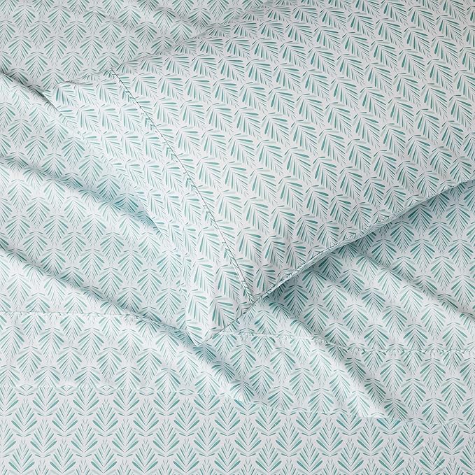 Amazon Basics Lightweight Super Soft Easy Care Wrinkle Free Microfiber 3 Piece Bed Sheet Set with 14-Inch Deep Pockets, Twin, Aqua Fern, Floral, Kids, Men & Women Bedding AmazonBasics