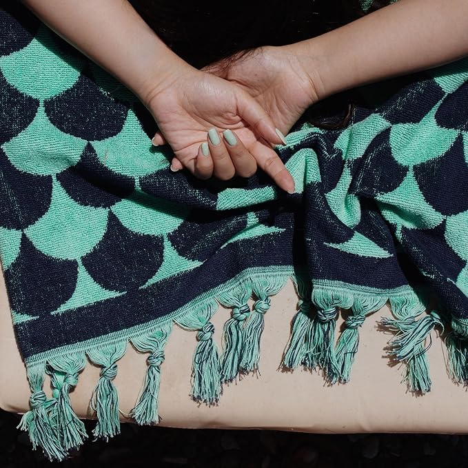 sea me at home 100% Turkish Cotton Bath, Beach, and Pool Towel with Unique Design - 31x62 Inches (Nautical Mint)