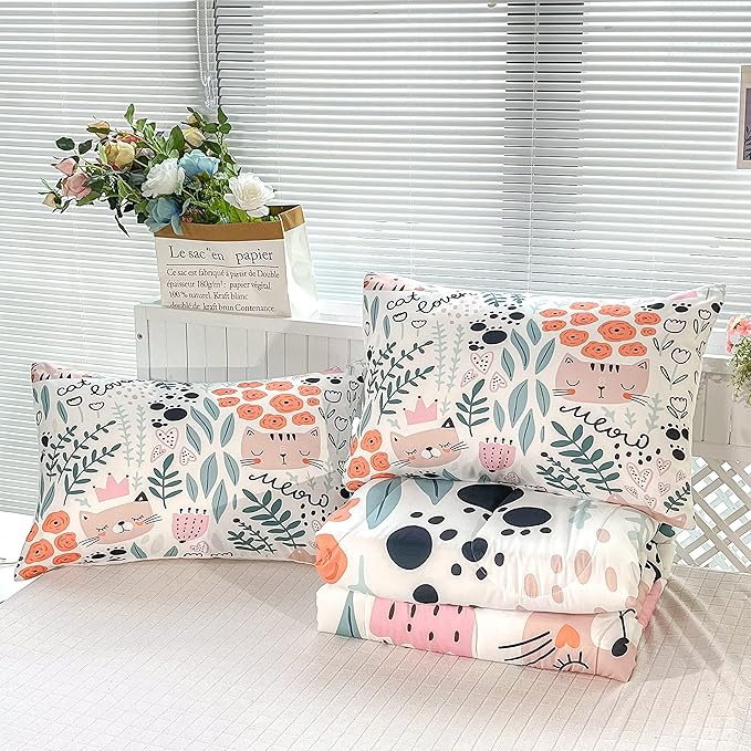 CVHOUSE Cat Bedding,Cartoon Cat Comforter Queen,Animals Print Comforter Set for Kids,Kawaii Quilt Set with 1 Comforter and 2 Pillow Cases
