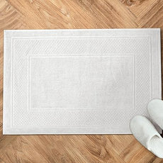 Avalon Towels White Bath Mat - 100% Cotton Set of 2 Absorbent Bathmat - Bathroom Mats Quick Dry Bath Mats for Bathrooms (22x34 Inches)