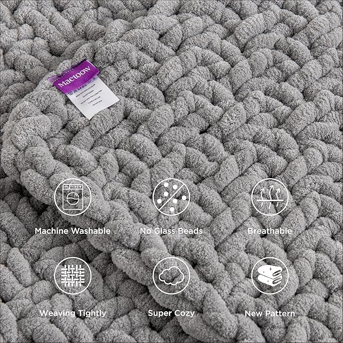 Maetoow Handmade 7 lb Soft Knitted Weighted Blanket, 40 x 60 in Breathable Chunky Knit Gravity Blanket Throw, Home Decor for Sofa Couch Bed, Light Grey