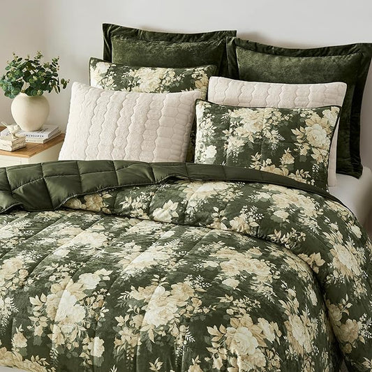 Wonderful Velvet Quilt Set, Box Stitched Army Green Velvet Lightweight Comforter King, Elegant Floral Printed, Pet-Friendly, Luxury Soft Cozy Bedspread Coverlet Bedding Set for All Season,106"x94"