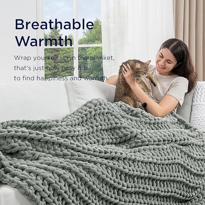 Maetoow Handmade 20 lb Soft Knitted Weighted Blanket, 60 x 80 in Breathable Chunky Knit Gravity Blanket Throw, Home Decor for Sofa Couch Bed, Sage Green