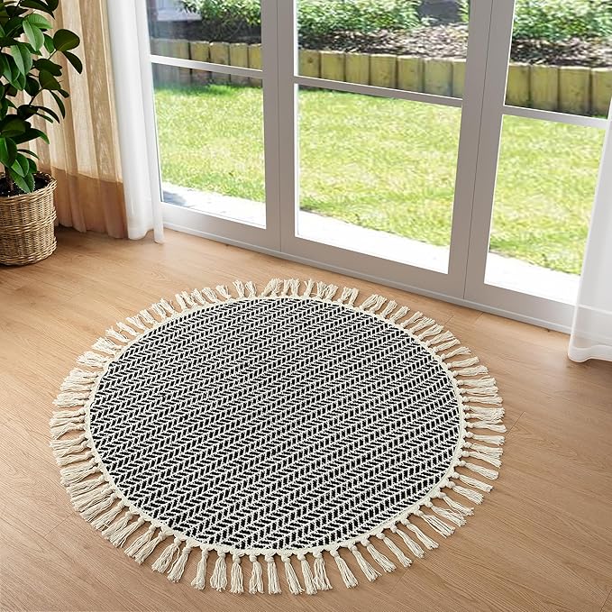 Lahome Boho Black and White Round Rug 3ft, Small Circle Bathroom Kitchen Rug Lightweight Washable Rugs for Entryway with Tassels, Farmhouse Cotton Non Shedding Round Mat for Bath Dorm Bedroom