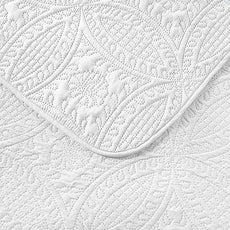 Pure Bedding Quilt Set Full/Queen Size White - Oversized Bedspread - Soft Microfiber Lightweight Coverlet for All Season - 3 Piece Includes 1 Quilt and 2 Shams, Geometric Pattern