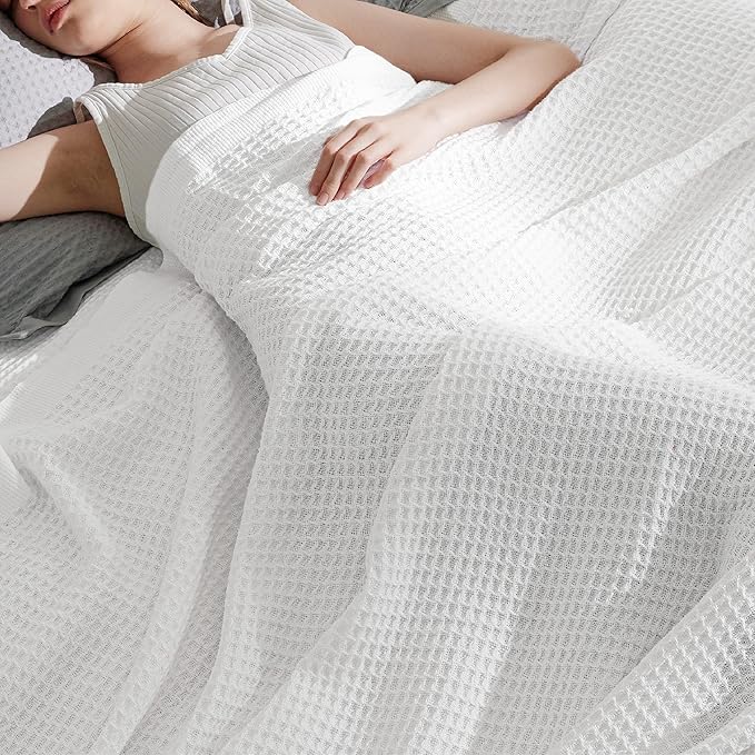 Bedsure Gentlesoft 100% Cotton Large Throw Blanket for Couch 50x70 inches - Breathable and Soft, Waffle Weave Throw Blanket for Office, White