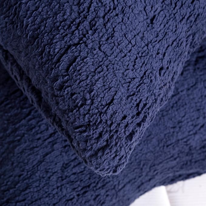 Reafort Ultra Soft Sherpa Pillowcases Pillow Covers Standard Size 20"x26" Pack of 2 with Zipper Closure (Navy, 20”x26” Standard Sham)