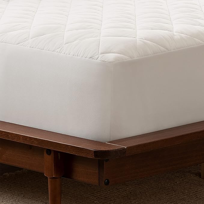 Serta Simply Clean Triple Action Mattress Pad, Waterproof Mattress Pad, Ultra Soft and Stain-Resistant Mattress Pad, Machine Washable, King, White