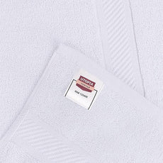 Utopia Towels 18 Pack Bath Towel Set (24 x 48 Inches), 500 GSM 100% Ring Spun Cotton Medium Lightweight and Highly Absorbent Quick Drying, Premium Towels for Hotel, Spa and Bathroom (White)