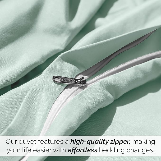 Southshore Fine Living Inc. Premium Collection Oversized Queen Duvet Cover Set, Easy Care Soft Duvet Cover Full Size, 3-Piece With Two Matching Shams (98 In Wide X 98 In Long), Full/Queen, Light Green