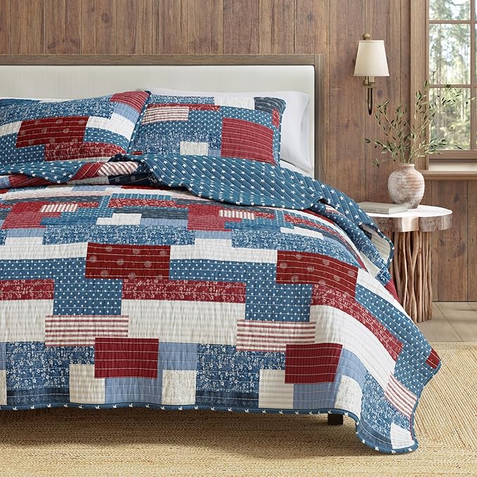 Great Bay Home 3-Piece Full/Queen Microfiber Quilt Set with Shams - Americana Patchwork Reversible Design - Lightweight, All-Season, Layerable Bedding Set