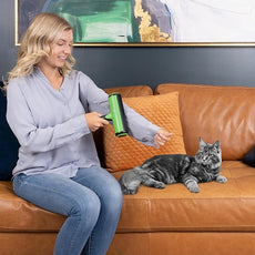 Pet Hair Roller - Compact and Lightweight Lint Roller for Pet Hair - Reusable Dog & Cat Hair Remover with Electrostatic Adsorption for Gentle and Efficient Cleaning