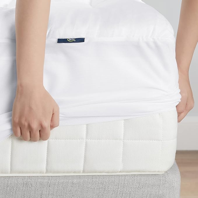Serta ComfortSure Twin XL Mattress Cover, Fitted Pillow Top Mattress Pad, Super Soft and Breathable Quilted Cotton Protector with 18" Elastic Deep Pockets for Secure Fit, White